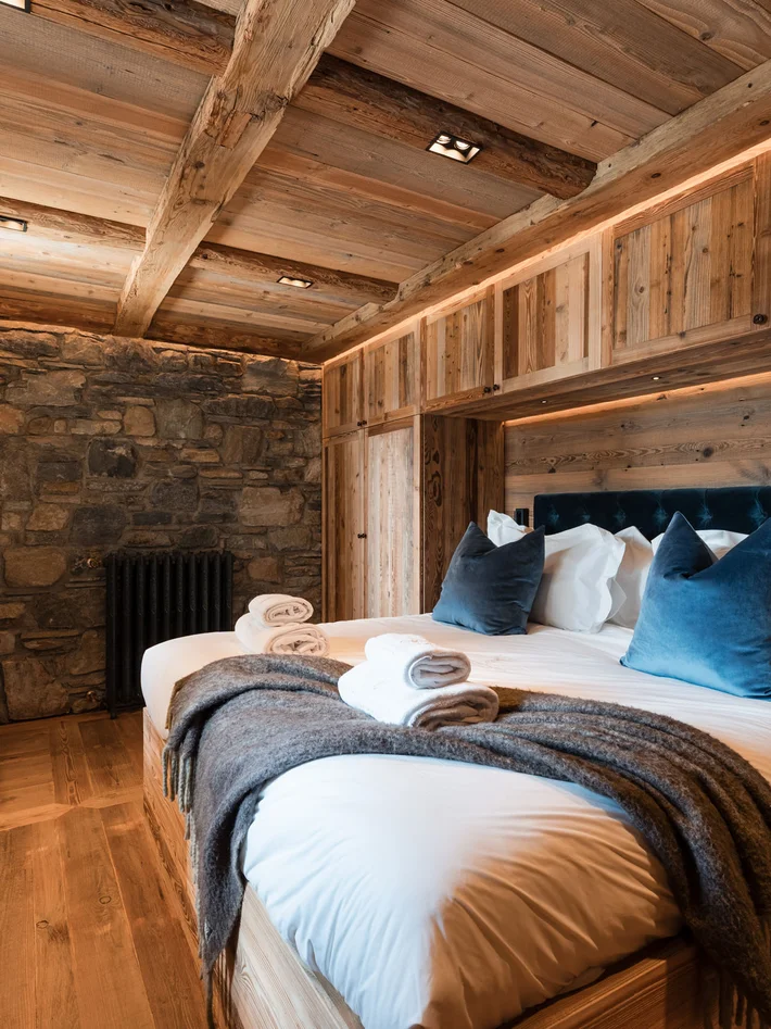 Luxury hotels, chalets & suites in Cervinia – Aosta Valley