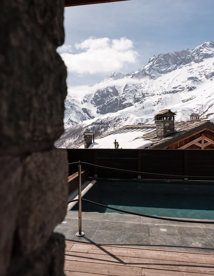 Luxury hotels, chalets & suites in Cervinia – Aosta Valley
